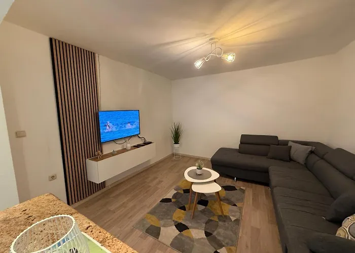 Apartment Center Orebic